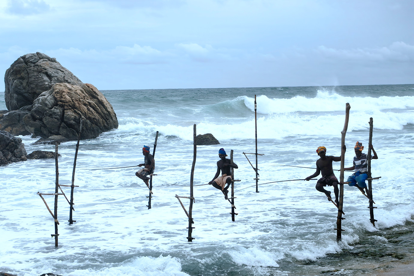 斯里蘭卡-高蹺釣魚 stilt fishing